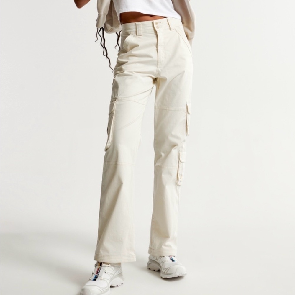 Abercrombie & Fitch Relaxed Cargo Pants